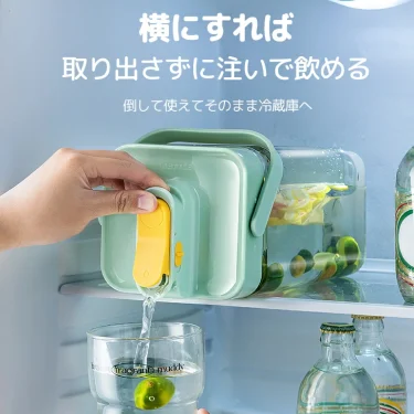 ウォータージャグみたいな「お茶ポット」はたっぷり入って注ぎやすい！